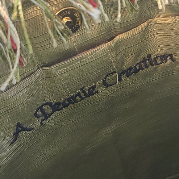 Deanie Bag NWOT - Picture 7 of 11